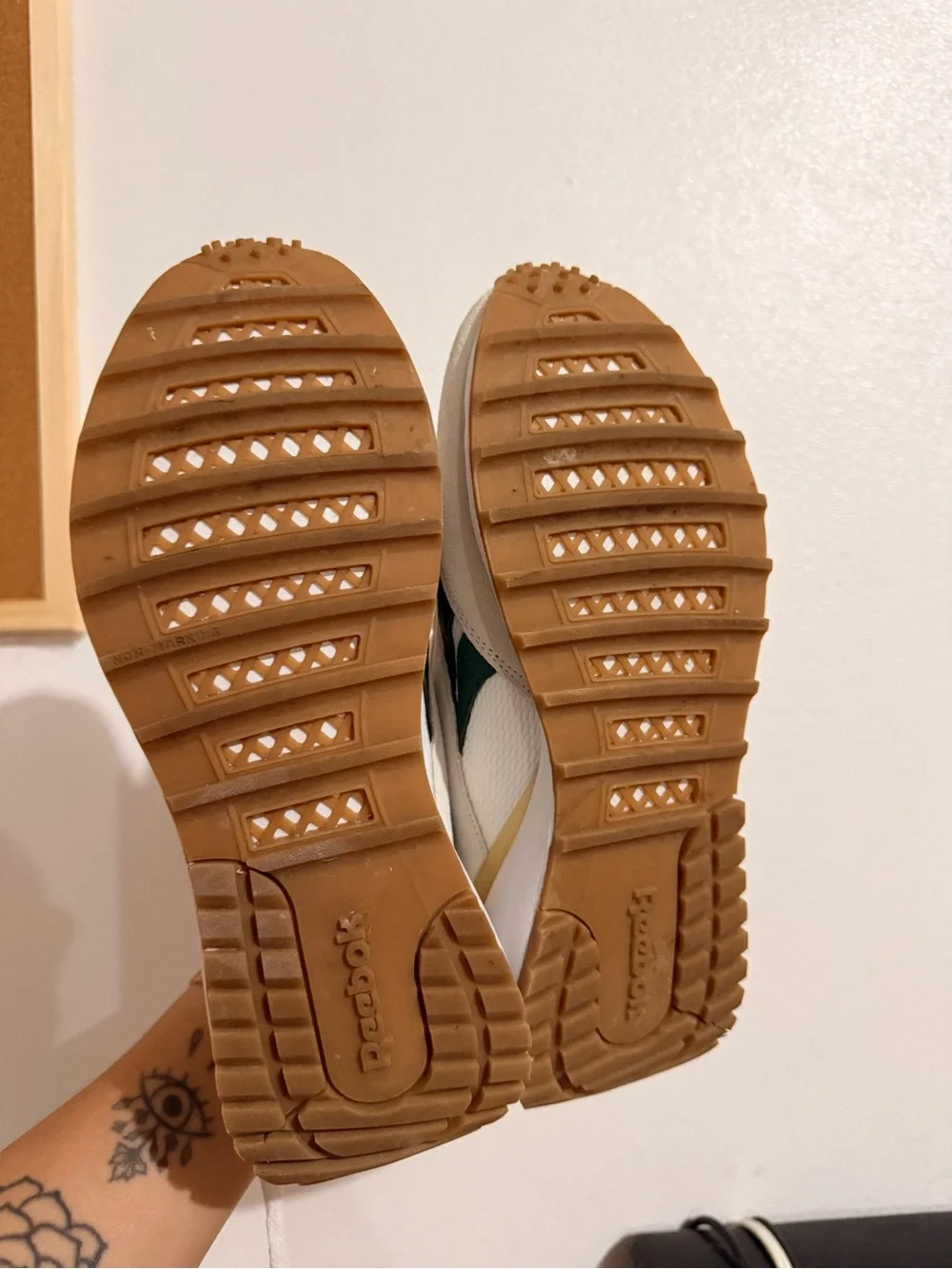 Reebok Retro Sneakers